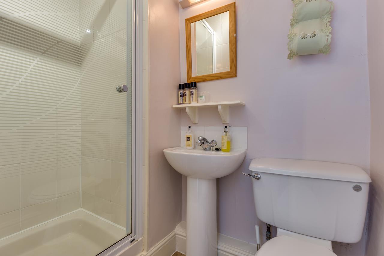 Bed and Breakfast Ashleigh House Windermere Esterno foto