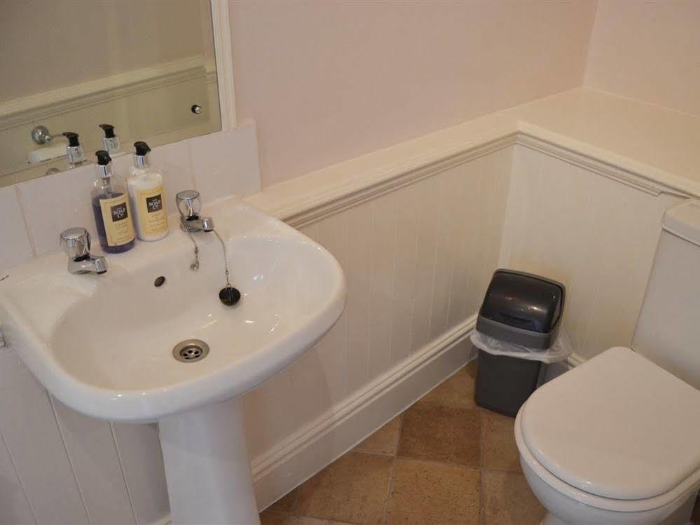 Bed and Breakfast Ashleigh House Windermere Esterno foto
